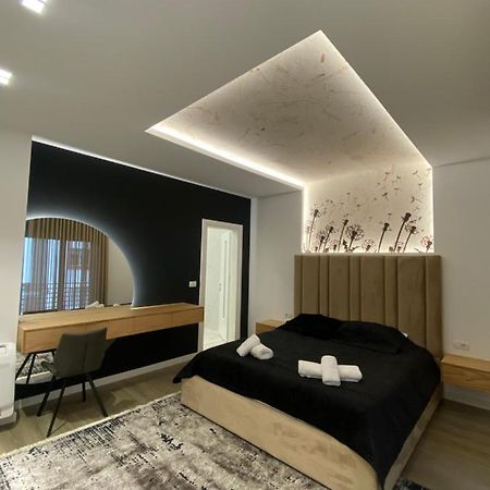 Riar Apartaments Корча Экстерьер фото