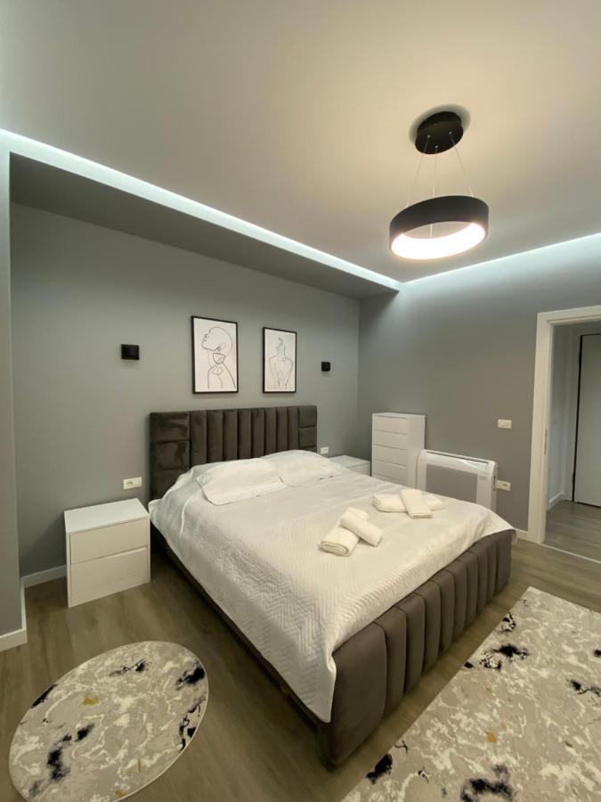 Riar Apartaments Корча Экстерьер фото