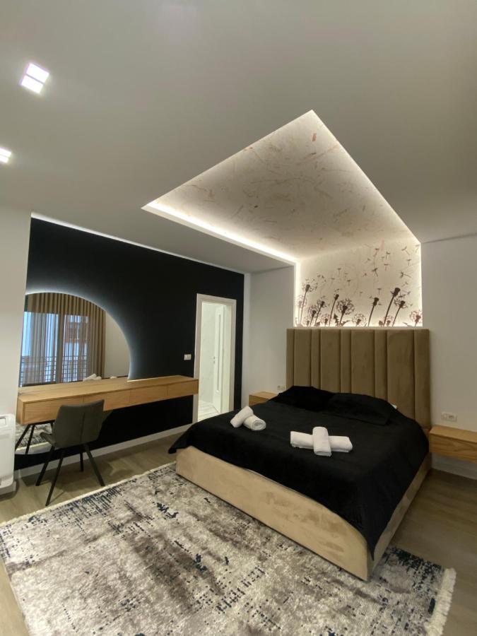 Riar Apartaments Корча Экстерьер фото