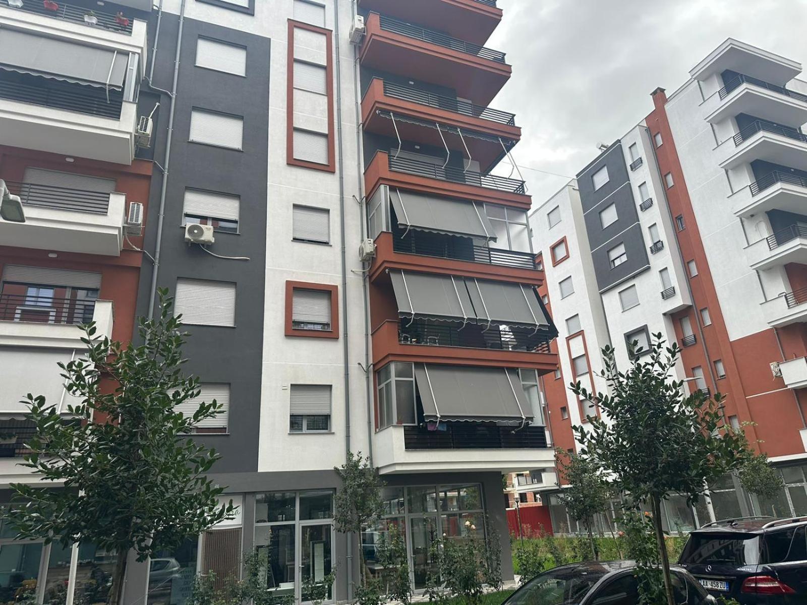Riar Apartaments Корча Экстерьер фото